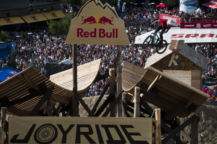 Gewinne mit dem 6undzwanzig Magazin eine Reise nach Kanada zum Red Bull Joyride (Videocontest)