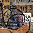 IndustryNineGravityTorchSingleSpeedLaufradsatzBlau